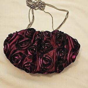 Betsy Johnson Rose details clutch